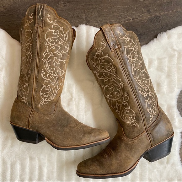 twisted x women's cowgirl boots